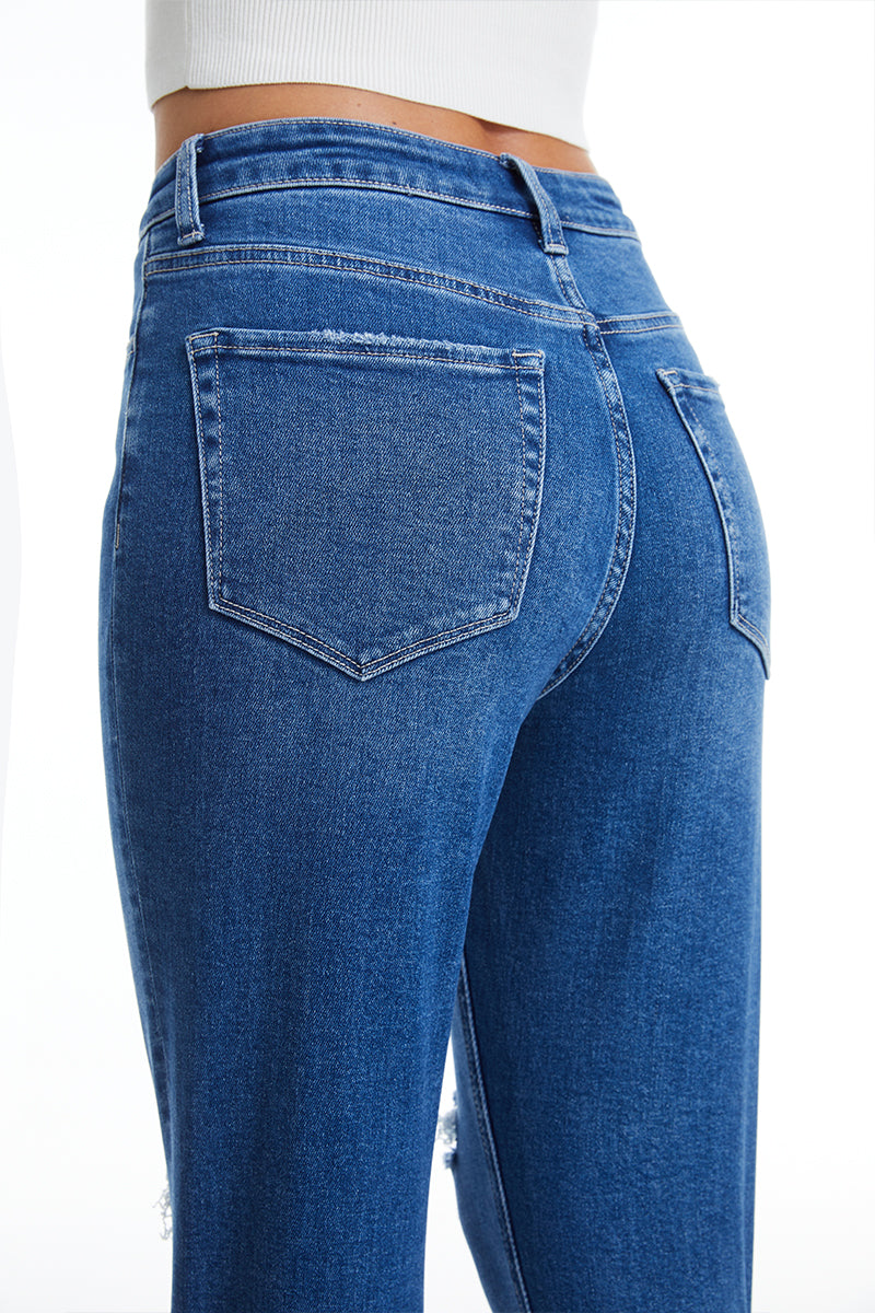 HIGH RISE MOM JEANS BYM3009