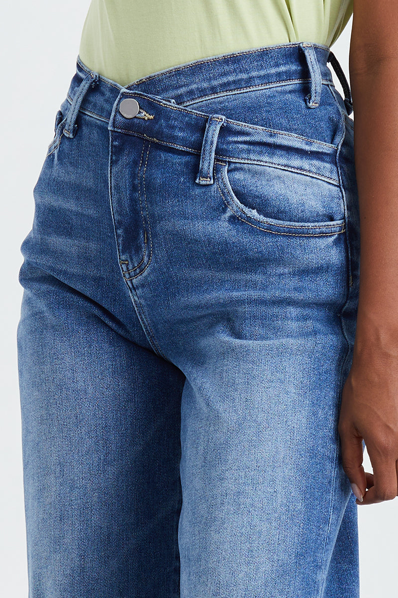 HIGH RISE WIDE LEG JEANS BYW8003