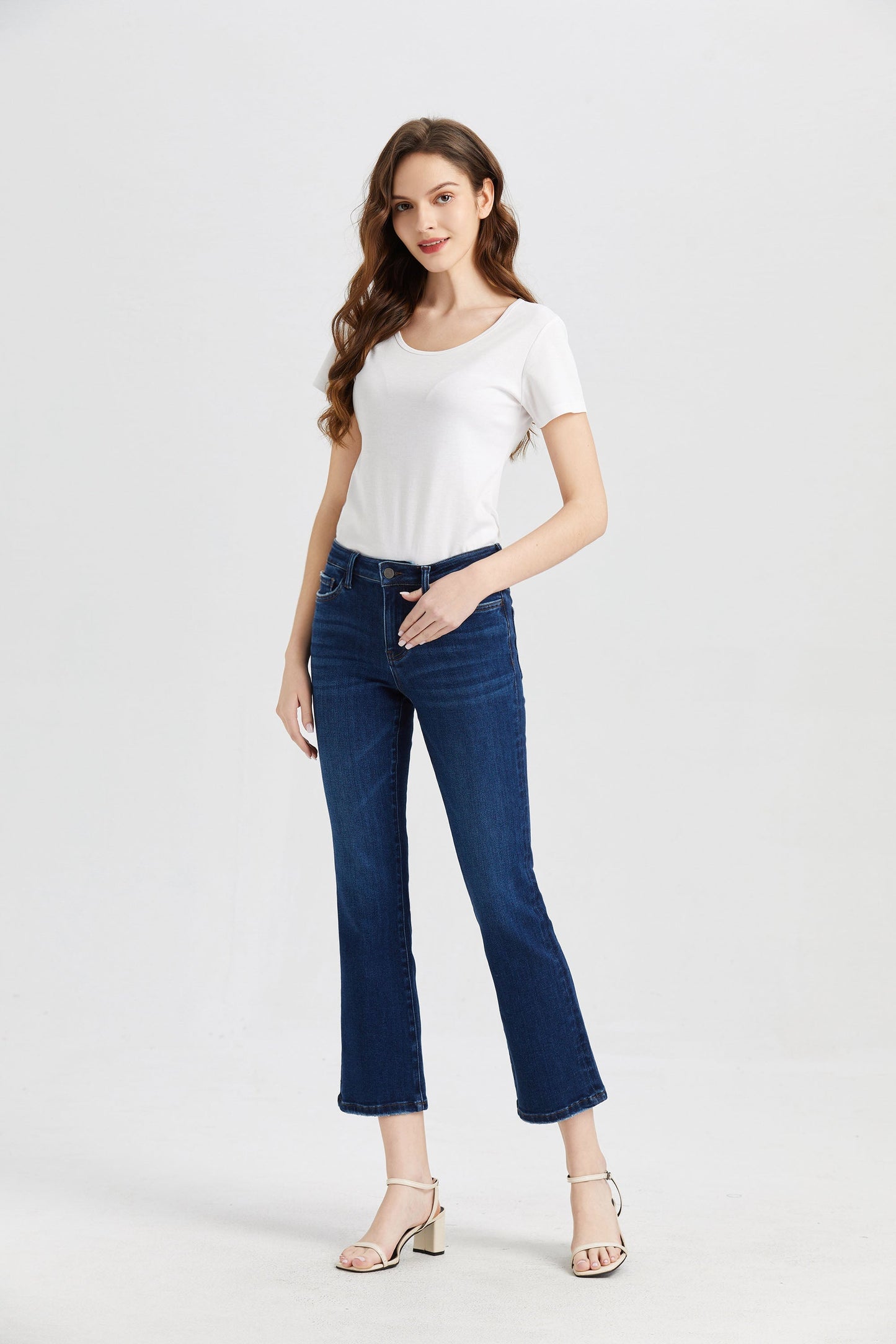 HIGH RISE FLARE JEANS BYF1068