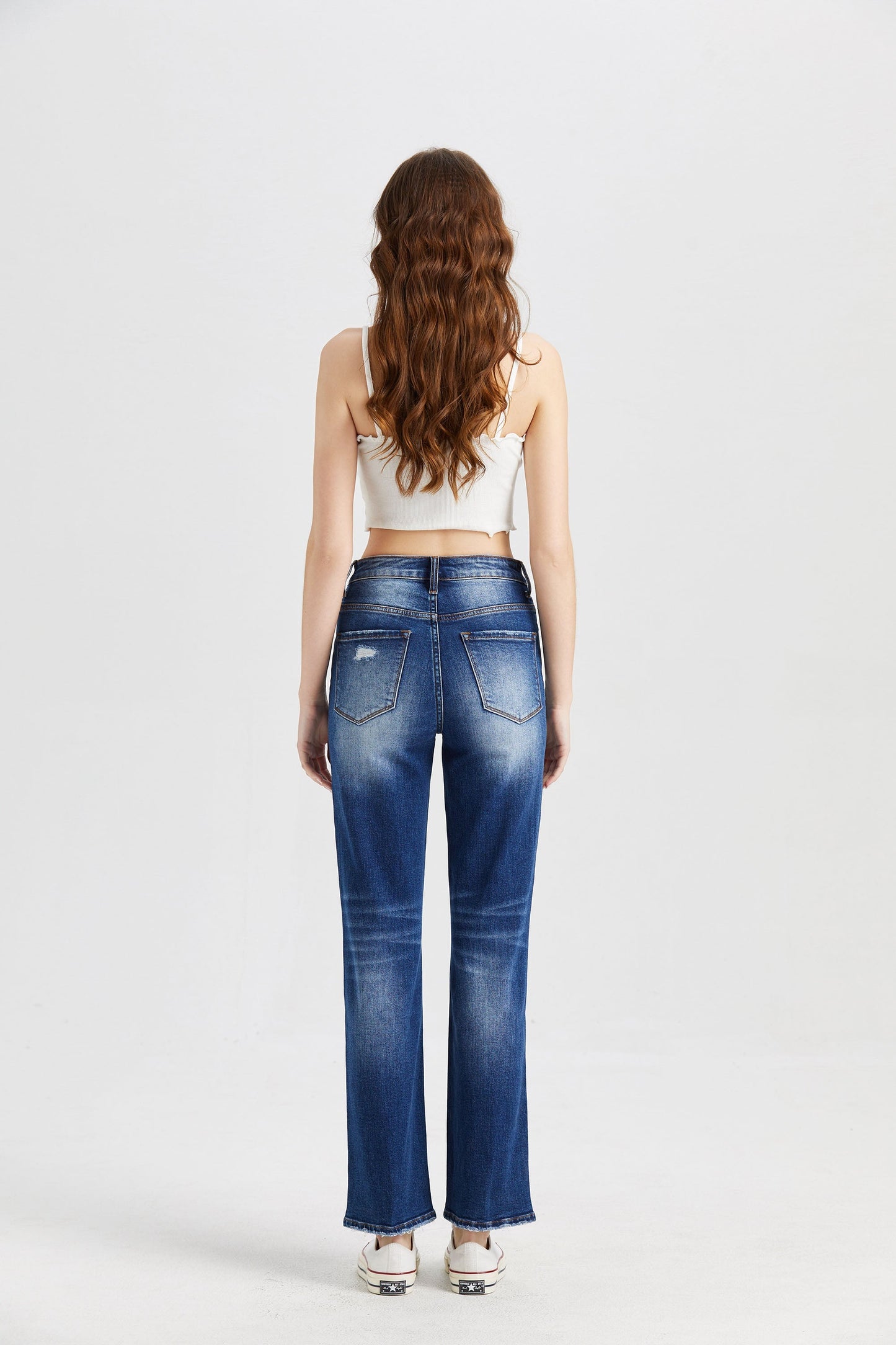 HIGH RISE STRAIGHT LEG JEANS BYT5027