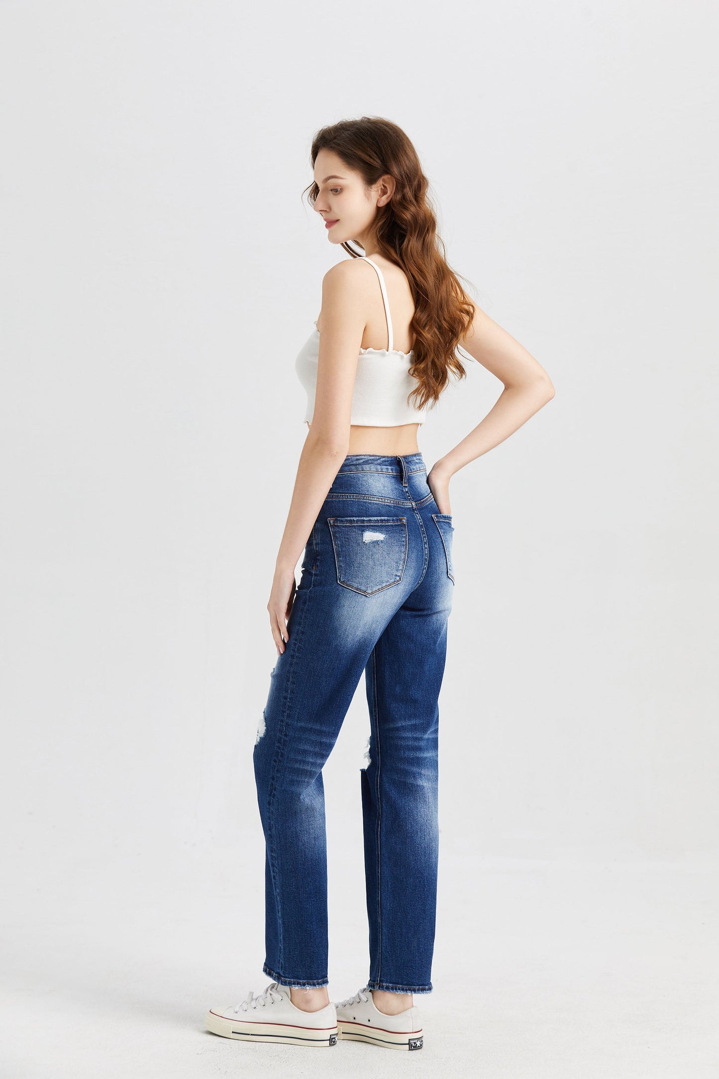 HIGH RISE STRAIGHT LEG JEANS BYT5027