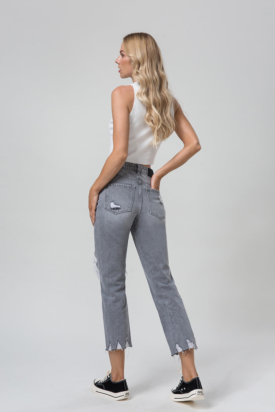 HIGH RISE STRAIGHT LEG JEANS BYT5004