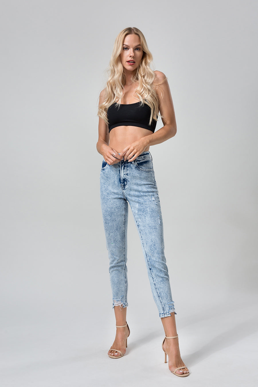 HIGH RISE MOM JEANS BYM3002