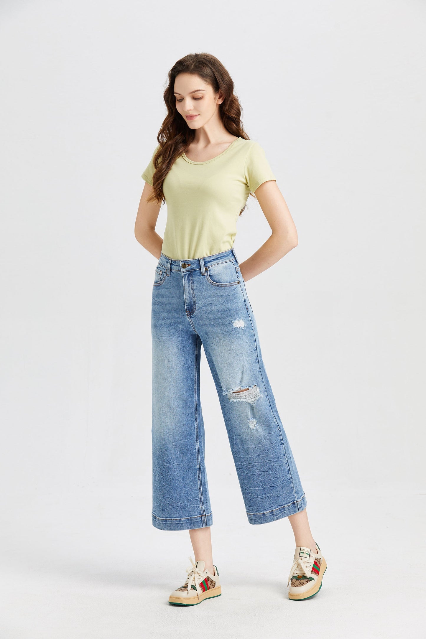 HIGH RISE WIDE LEG JEANS BYW8005
