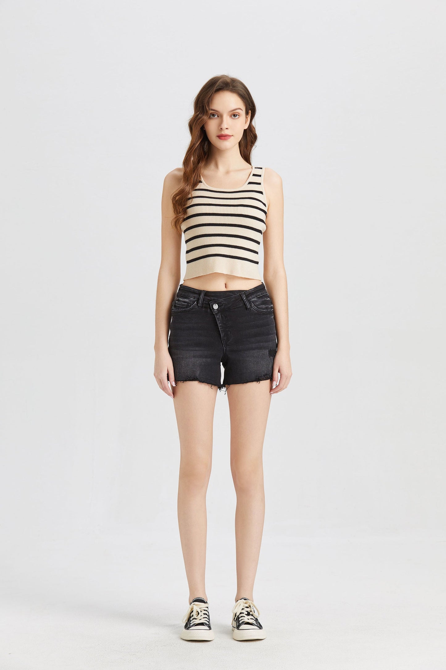 HIGH RISE DENIM SHORTS BYH6015 1st recut