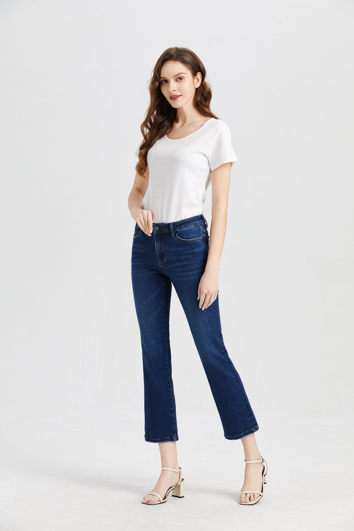 HIGH RISE FLARE JEANS BYF1068