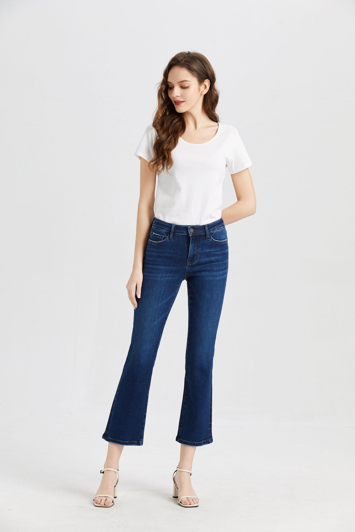 HIGH RISE FLARE JEANS BYF1068