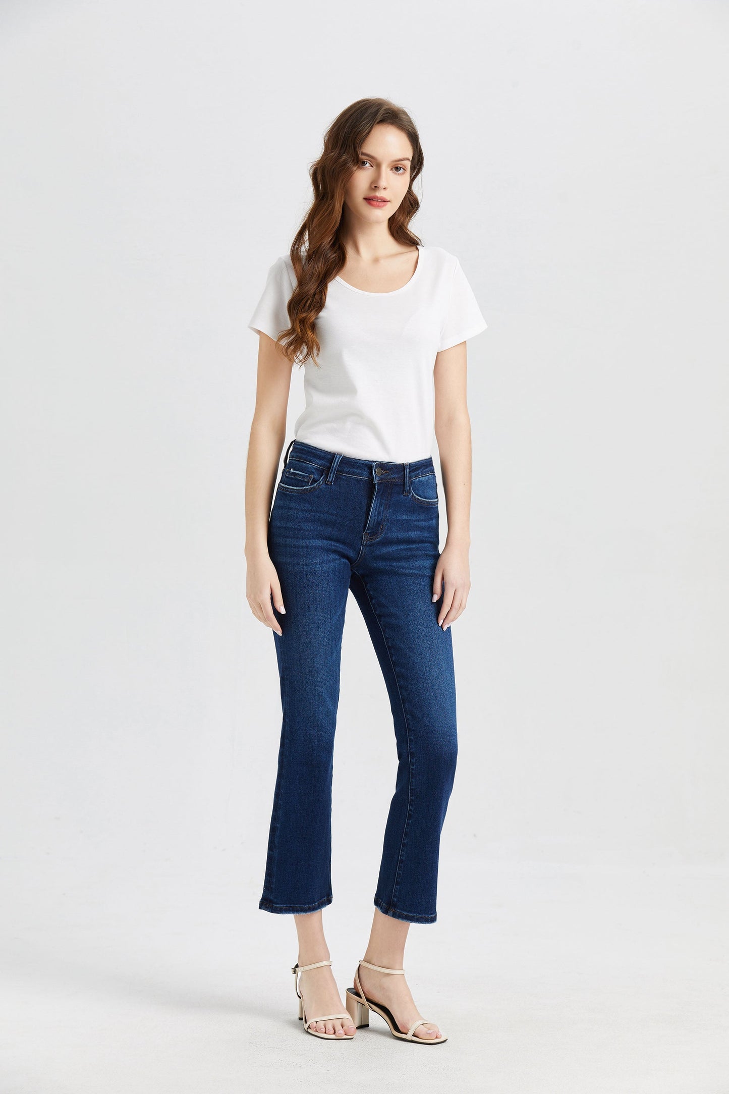 HIGH RISE FLARE JEANS BYF1068