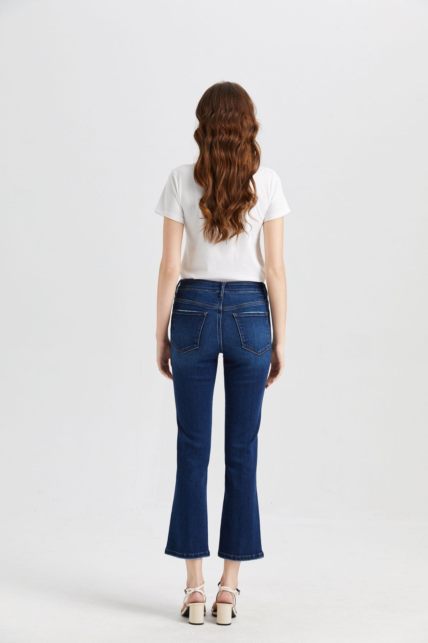 HIGH RISE FLARE JEANS BYF1068