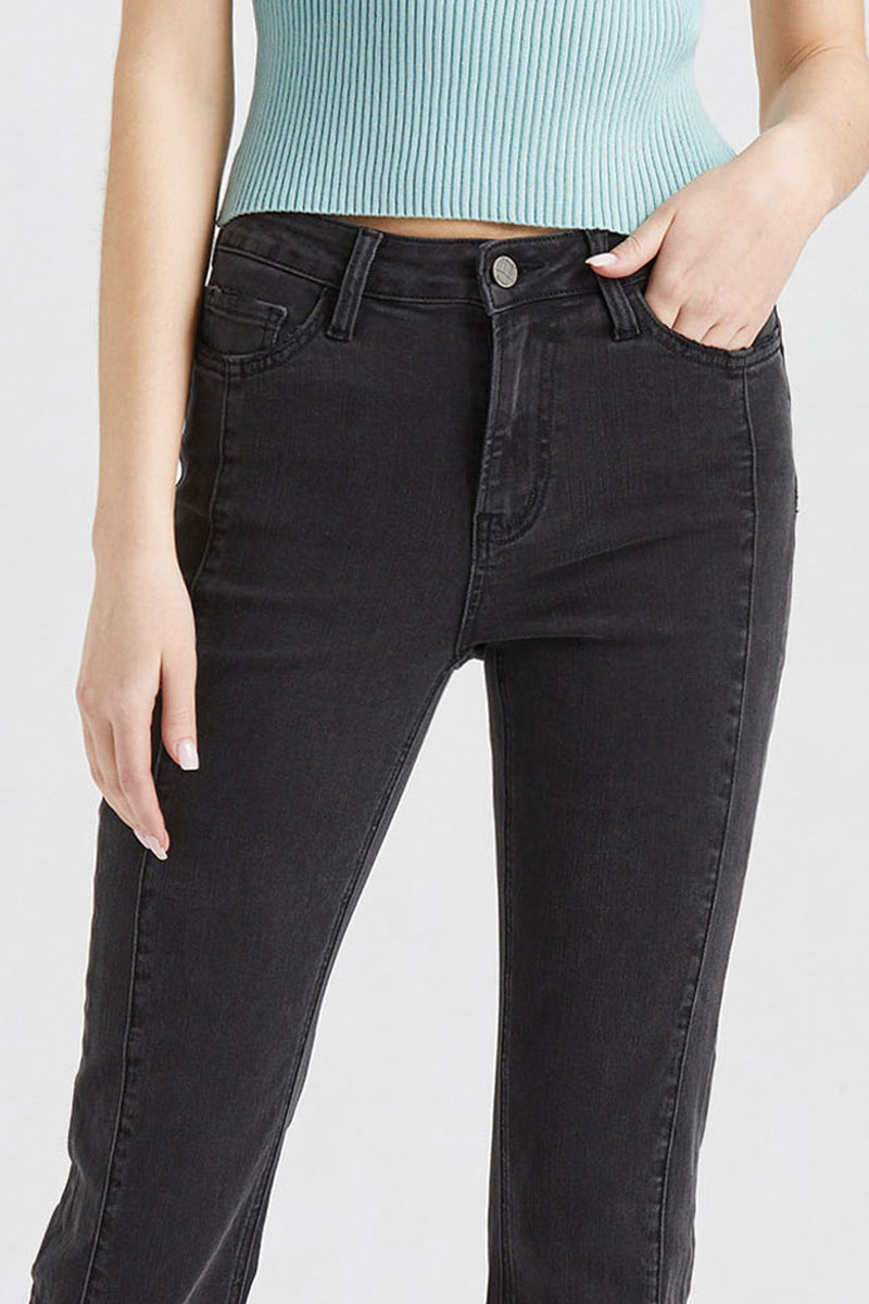 HIGH RISE STRAIGHT LEG JEANS BYT5111
