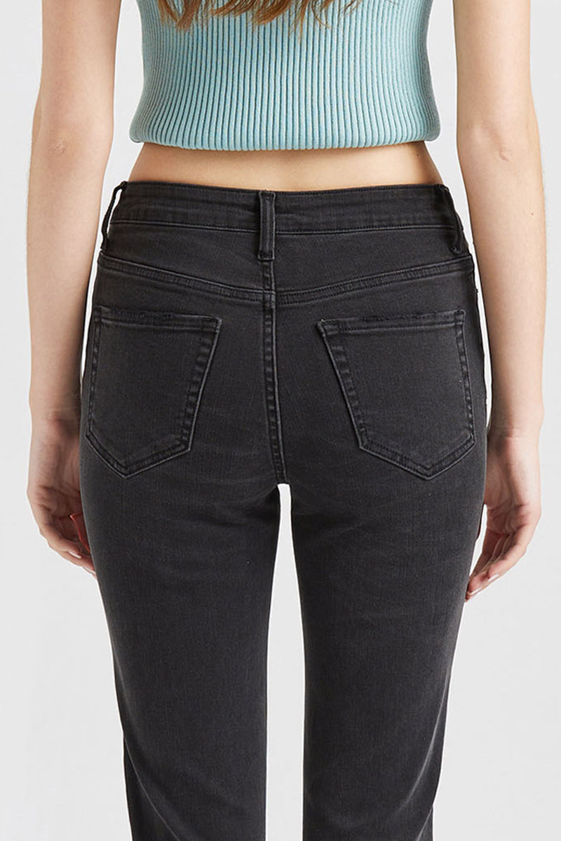 HIGH RISE STRAIGHT LEG JEANS BYT5111