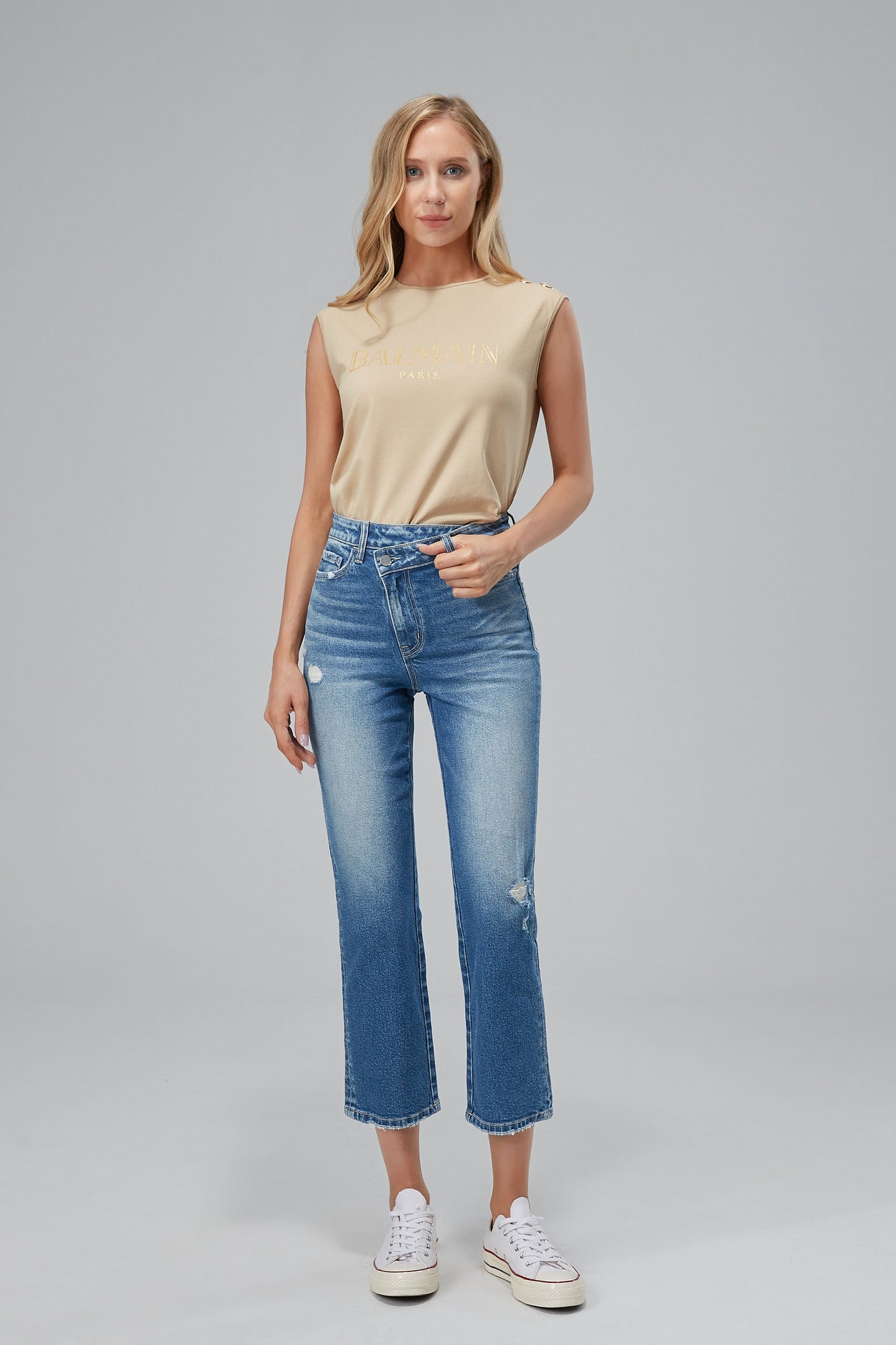 HIGH RISE STRAIGHT LEG JEANS BYT5011